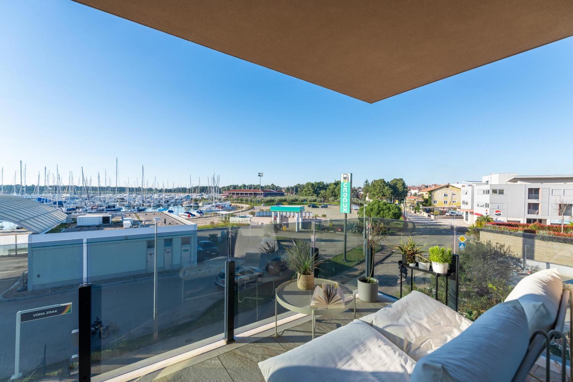 Apartments Mia Novigrad  Ngoại thất bức ảnh